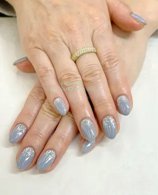 ネイル Yuna🩵 RE:N.Nailのネイルデザイン