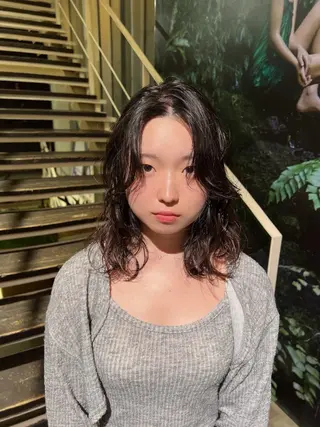 セミロング 金丸 弘大✨のヘアスタイル