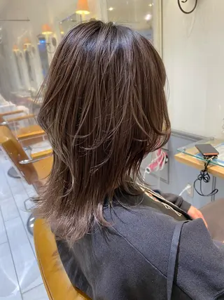 セミロング カラー ✳︎SERA✳︎ 平日のみご案内のマツエク・マツパデザイン