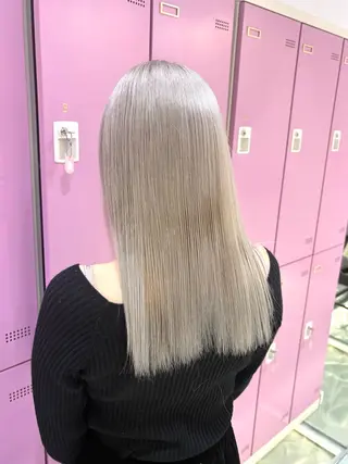 セミロング カラー 美優🦕ツヤ髪 /ハイトーン🩶のヘアスタイル