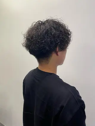 パーマ メンズ ✨透明感カラー✨ 🦖佐々木未来🦕のヘアスタイル
