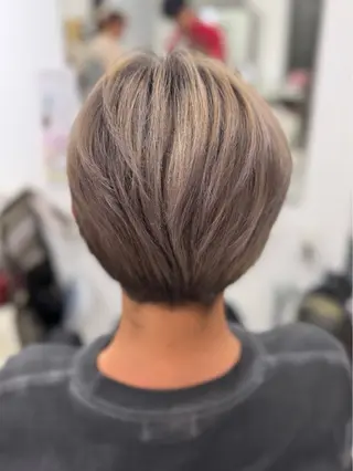 ショート カラー メンズ Men's BIRTH by happiness 梅田中崎町店所属・メンズ特化美容師 カラー専門ぺーターのヘアスタイル