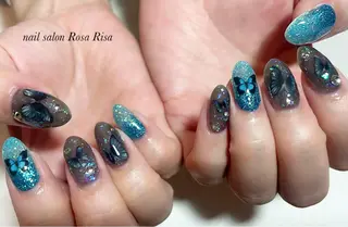 ミディアム ネイル ネイルスタジオ シェイクユアハンズのネイルデザイン