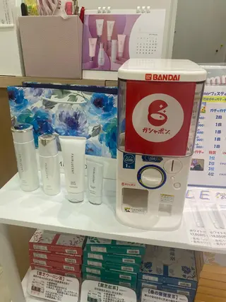 ショート パーマ ネイル マツエク・マツパ アイブロウ 小倉 麻由のエステ・リラクイメージ