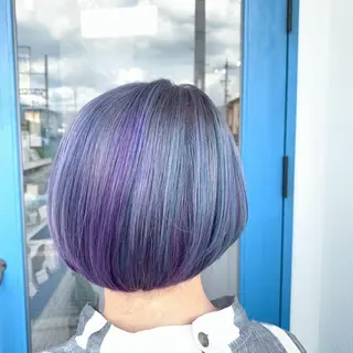 ショート カラー corazon ブリーチのヘアスタイル