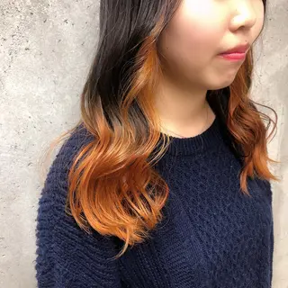 ロング カラー wakana 【ブリーチカラー】のヘアスタイル