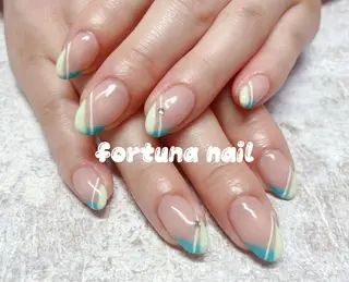 ネイル Nail •Head スパFortunaのネイルデザイン