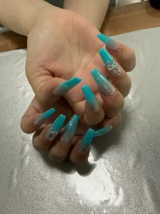 ネイル AZNAIL matsudaのネイルデザイン