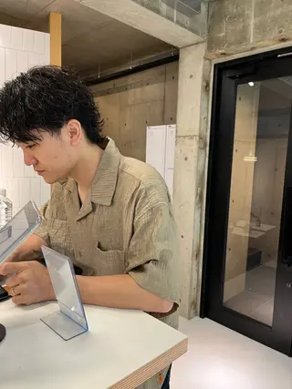 パーマ メンズ nagi所属・横田直也／韓国風 レイヤーカット／千種のヘアスタイル