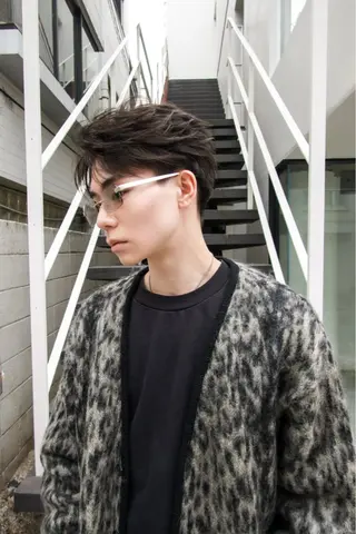 ショート パーマ メンズ SALOWIN表参道HOLON所属・土田 啓太のヘアスタイル