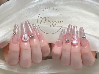 ネイル Maggie Nail🦩のネイルデザイン