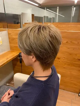 メンズ 菊池唯愛 暖色カラー / メンズカットのヘアスタイル