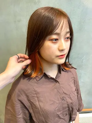 ミディアム カラー écouter所属・ショート/ウルフ ハイトーン/カイセイのヘアスタイル