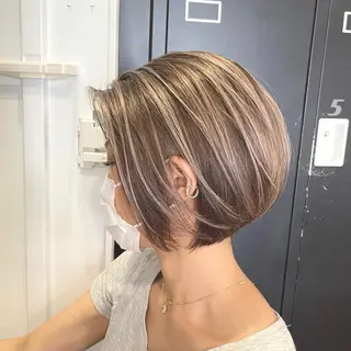 ショート カラー アンドウ ユウ/ レイヤーカット/韓国のヘアスタイル