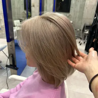 ミディアム ミルクティーベージュ /sara💛のヘアスタイル