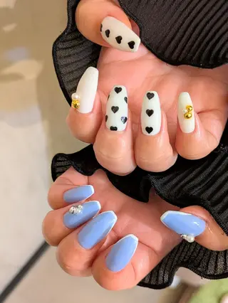 ネイル rokunana 佐野のネイルデザイン