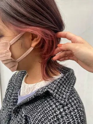 ミディアム W所属・小林 朋花のヘアスタイル