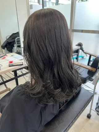 セミロング カラー 🥀韓国ヘア🥀 宮津真菜のヘアスタイル