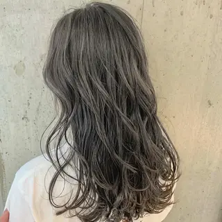 ミディアム hoNua. 栄/透明感カラーのヘアスタイル