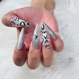 ネイル ネイルサロン ロア旧ジョリーのネイルデザイン