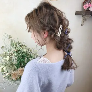 セミロング ヘアアレンジ au美容室所属・au栄矢場町 水素髪質改善Tのヘアスタイル