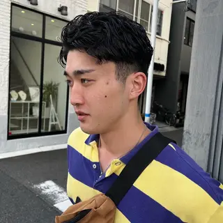 ショート パーマ &CREW スタッフのヘアスタイル