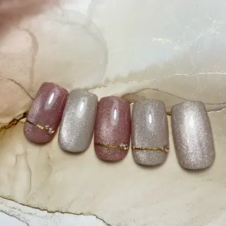 ネイル Legit nail salonのネイルデザイン