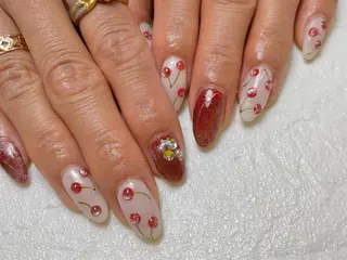 ネイル Nail Blue512所属・Nailist MINORIのネイルデザイン