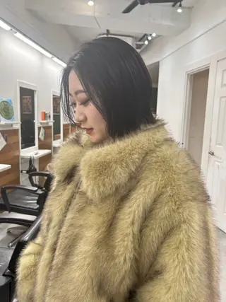 ミディアム カラー レイヤーボブ/ 艶カラー/サナ🌼のヘアスタイル