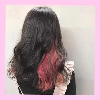 ロング SHIN/レイヤー カット×クロスパーマのヘアスタイル