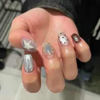 ネイル Yukino /シンプル/個性派のネイルデザイン