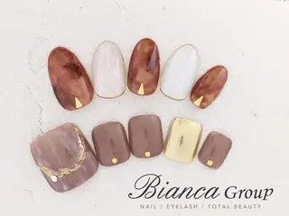 ネイル BIANCA Ouchidaのネイルデザイン
