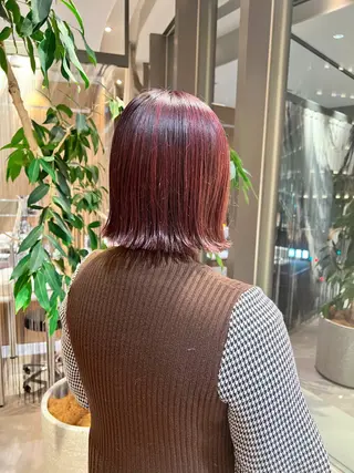 ミディアム カラー uno pulir【ウノプリール】西梅田ハービスプラザ店所属・海外レイヤー/ 梅田美容室のヘアスタイル