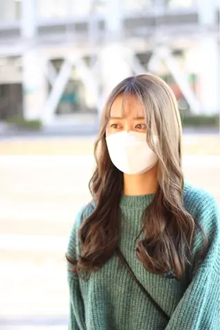 ロング カラー Era Hatsuneのヘアスタイル