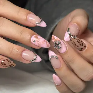 ネイル nail salon LIFE2nd所属・be' Yuhiのネイルデザイン