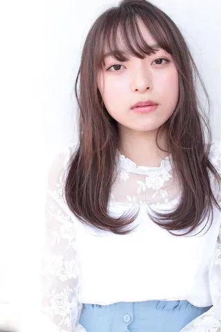 セミロング ANLY.meijijingumae所属・レイヤーカット/ 前髪顔周りカットのヘアスタイル