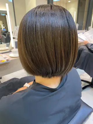 ショート Misaki ║ツヤカラーのヘアスタイル