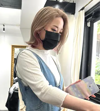 ミディアム カラー REAL 心斎橋所属・ブリーチ/ベージュ /デザイン/ナツミのヘアスタイル