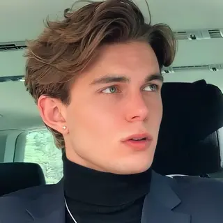 ミディアム カラー パーマ ヘアアレンジ 新宿メンズパーマ ヨモギダのヘアスタイル