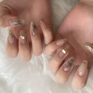 ネイル Ray. ／綺麗目ニュアンスのネイルデザイン