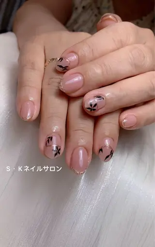 ネイル S·K ネイルサロンのネイルデザイン