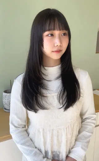 ロング 村松 萌のヘアスタイル