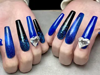 ネイル elu hのネイルデザイン