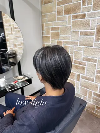 カラー メンズ 栗谷 竜希のヘアスタイル