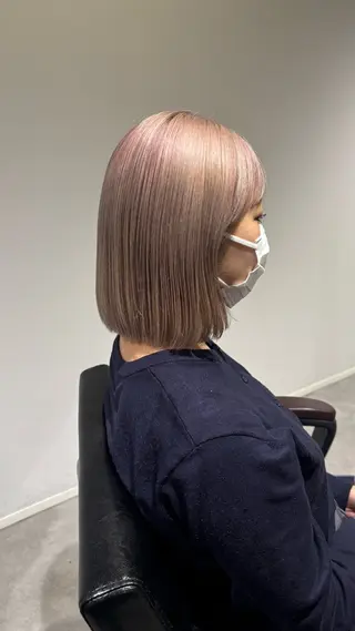 ミディアム 長尾ゆりの/ボブ/ ベージュ/ハイトーンのヘアスタイル