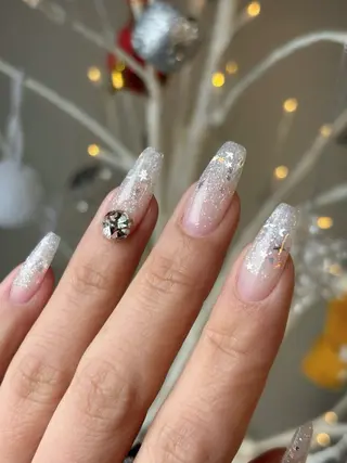 ネイル chem NAILSTUDIO所属・chem くりたももこのネイルデザイン