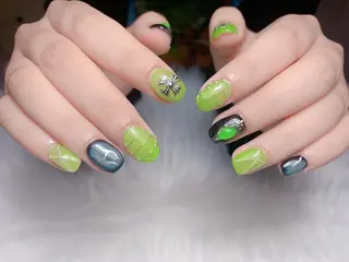 ネイル MiKi Nai池袋 長さだし得意のネイルデザイン