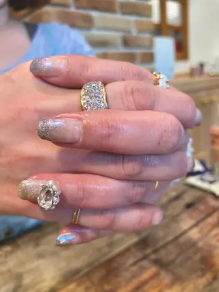 ネイル 佐藤  悠子のネイルデザイン