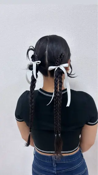 ヘアアレンジ 赤堀 凪咲のヘアスタイル