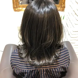 セミロング カラー 美髪✨髪質改善特化 🦩対馬🦩のヘアスタイル